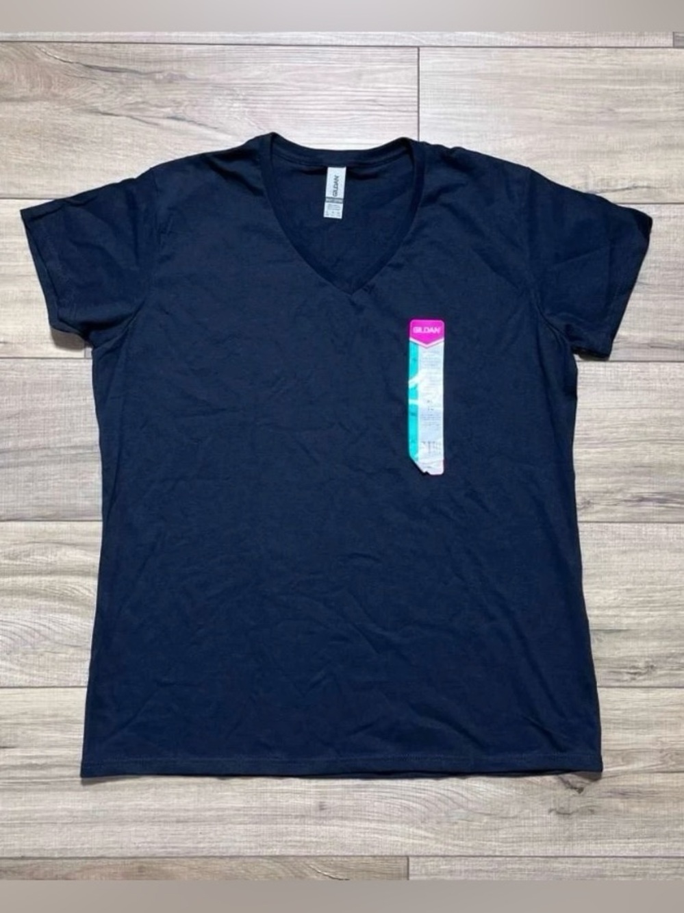 Gildan Women's Heavy Cotton Short Sleeve V-Neck T-Shirt Size XL Black